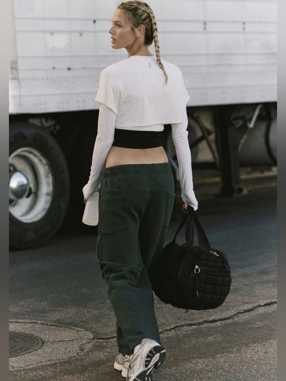 NWT! FP Free People Movement Top Score Barrel Pants Sz Large - Picture 2 of 4